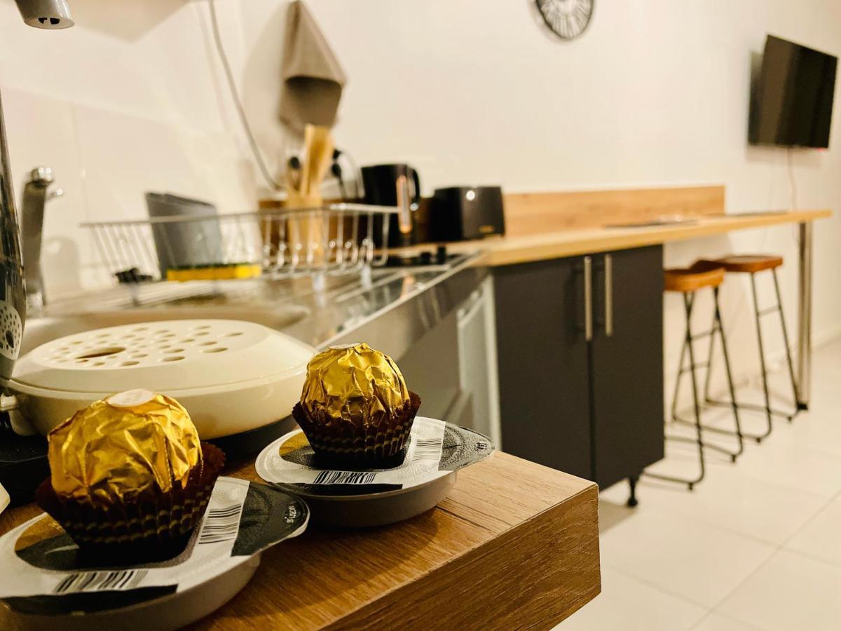 Appartement Ferrero อองกูแลม ภายนอก รูปภาพ